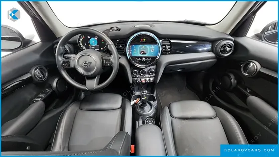 MINI COOPER 5DOOR CLASSIC PLUS LAUNCH PACK