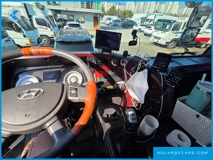 HYUNDAI MEGA TRUCK WIDECAP GOLD