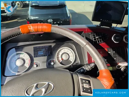 HYUNDAI MEGA TRUCK WIDECAP GOLD