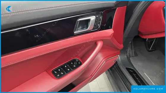 PORSCHE PANAMERA 2.9 AWD E-HYBRID PLATINUM EDITION