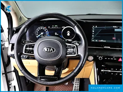 KIA CARNIVAL 9-SEATER NOBLESSE