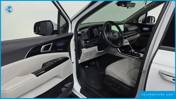 KIA CARNIVAL 9-SEATER SIGNATURE