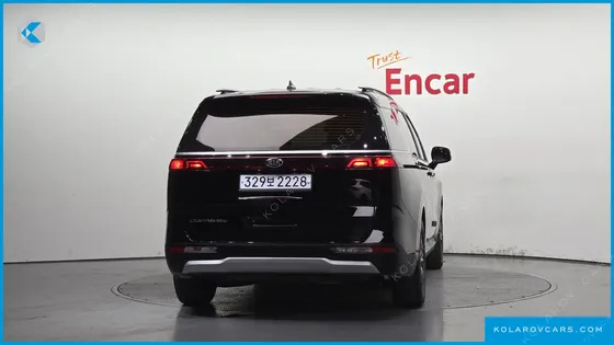 KIA CARNIVAL 9-SEATER PRESTIGE