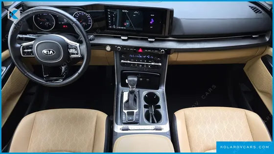 KIA CARNIVAL 9-SEATER PRESTIGE