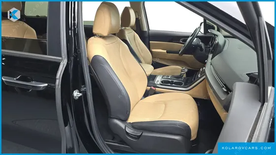 KIA CARNIVAL 9-SEATER PRESTIGE