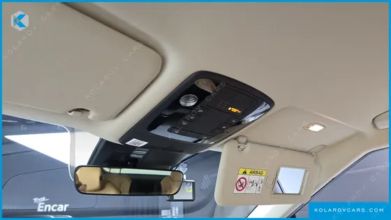 KIA CARNIVAL 9-SEATER PRESTIGE