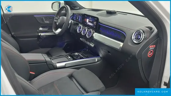 MERCEDES EQB EQB300 4MATIC AMG LINE