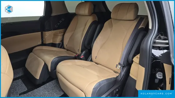 KIA CARNIVAL 7-SEATER SIGNATURE