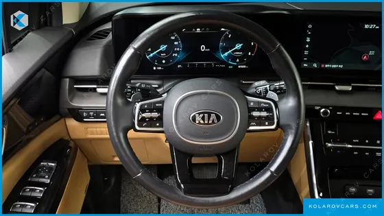KIA CARNIVAL 7-SEATER SIGNATURE