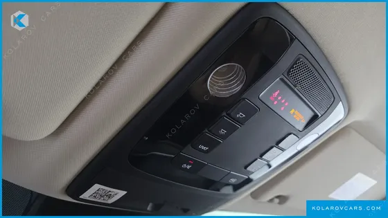 KIA CARNIVAL 7-SEATER SIGNATURE