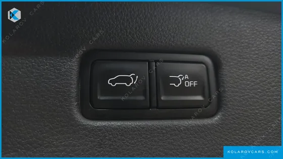 KIA CARNIVAL 7-SEATER SIGNATURE