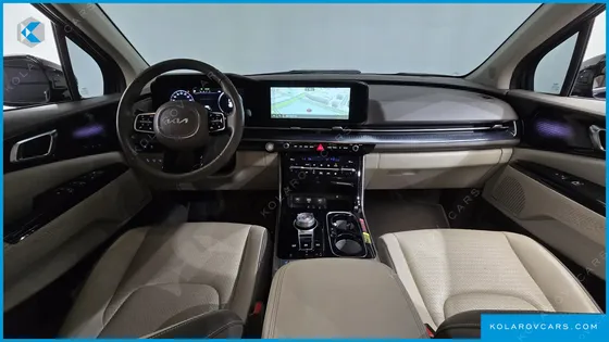KIA CARNIVAL GASOLINE 7-SEATER HI-LIMOUSINE