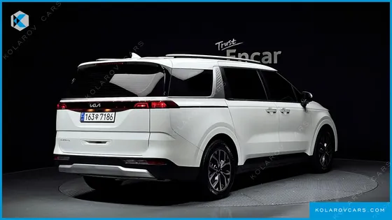 KIA CARNIVAL GASOLINE 9-SEATER PRESTIGE