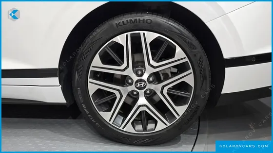 HYUNDAI GRANDEUR EXCLUSIVE