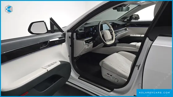 HYUNDAI GRANDEUR CALLIGRAPHY