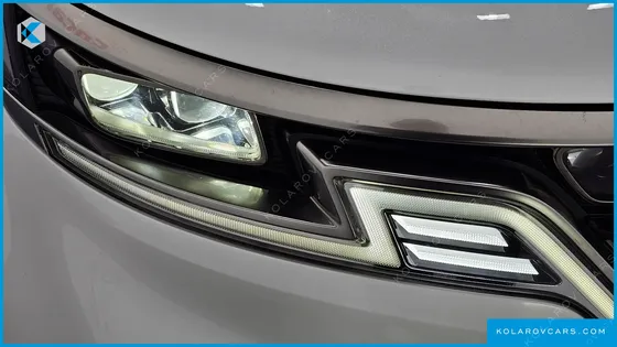 KIA CARNIVAL 9-SEATER NOBLESSE