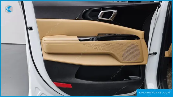 KIA CARNIVAL 9-SEATER NOBLESSE