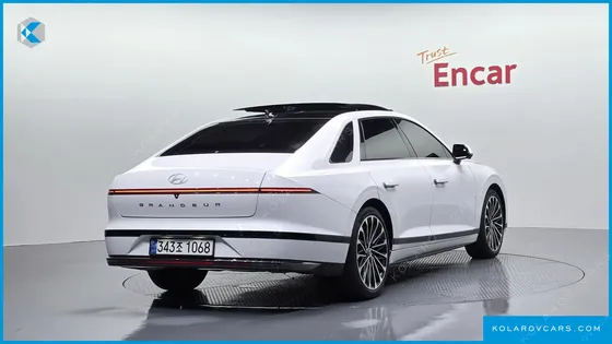 HYUNDAI GRANDEUR CALLIGRAPHY