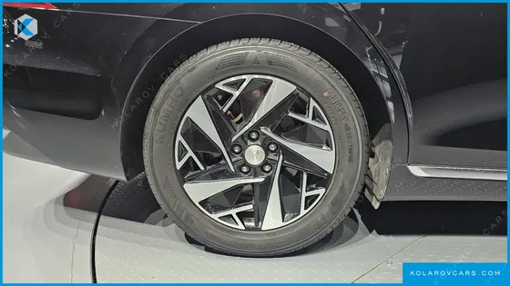 HYUNDAI GRANDEUR EXCLUSIVE