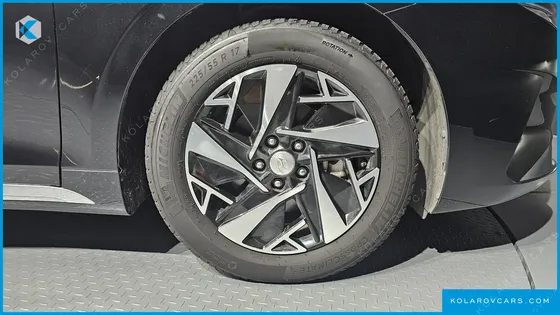 HYUNDAI GRANDEUR EXCLUSIVE