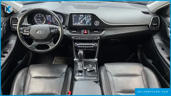 HYUNDAI GRANDEUR 2.2 DIESEL PREMIUM