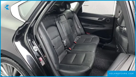 HYUNDAI GRANDEUR 2.2 DIESEL PREMIUM