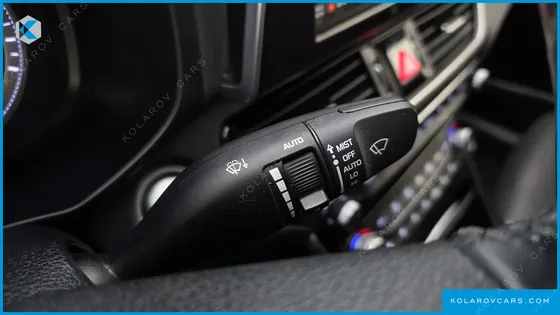 HYUNDAI GRANDEUR 2.2 DIESEL PREMIUM