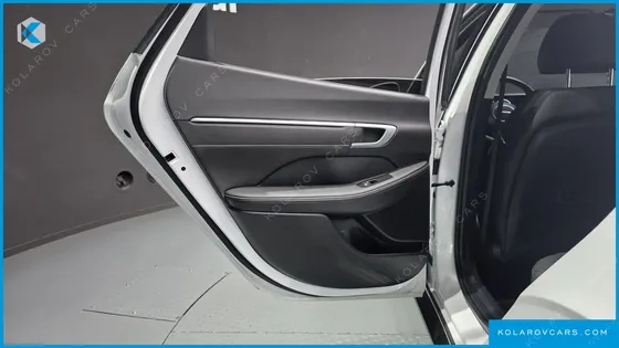HYUNDAI SONATA 2.0