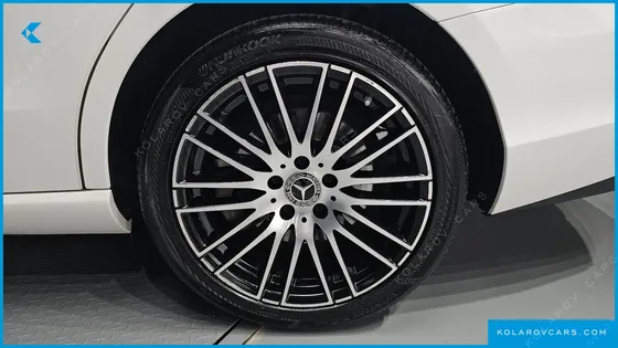 MERCEDES C-CLASS C200 4MATIC AVANTGARDE