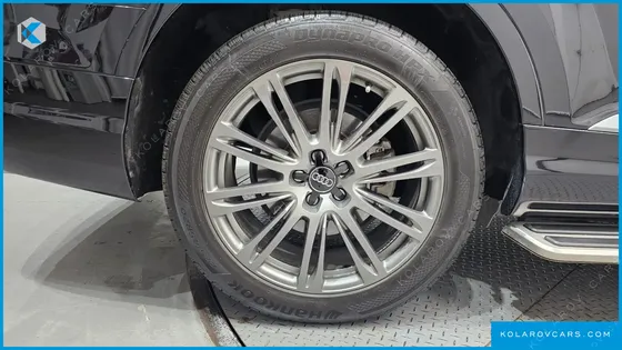 AUDI Q7 45 TFSI QUATTRO