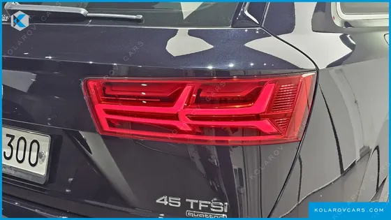 AUDI Q7 45 TFSI QUATTRO