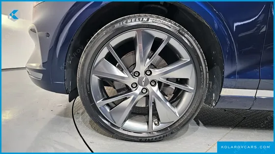 GENESIS GV70 2.5T GASOLINE 2WD