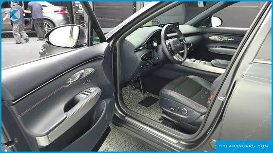 GENESIS GV70 2.5T GASOLINE 2WD