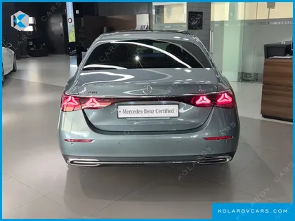MERCEDES E-CLASS E300 4MATIC EXCLUSIVE