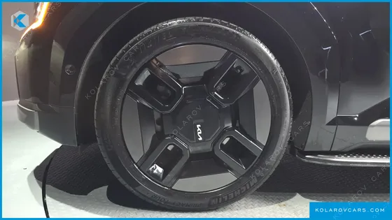 KIA EV9 LONG RANGE 4WD