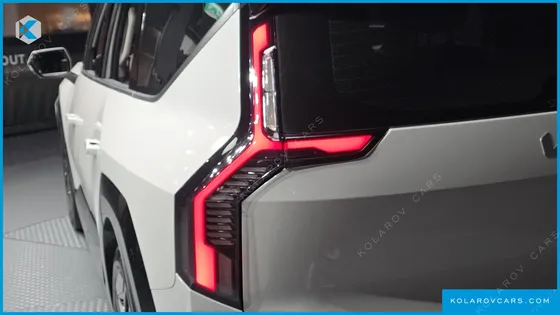 KIA EV9 LONG RANGE 4WD