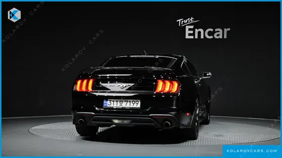 FORD MUSTANG COUPE