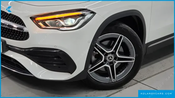 MERCEDES GLA-CLASS GLA250 4MATIC