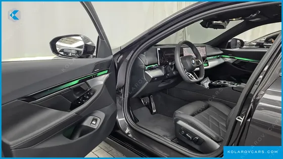 BMW 5 SERIES 523D XDRIVE M SPORT