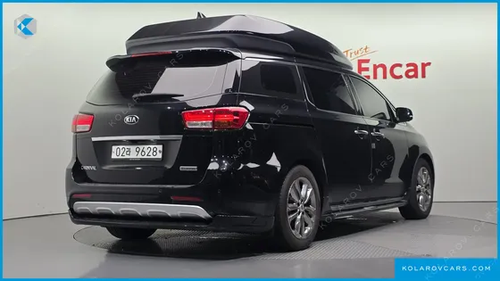KIA CARNIVAL 9-SEATER HI-LIMOUSINE