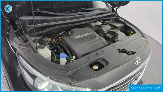 KIA CARNIVAL 9-SEATER HI-LIMOUSINE