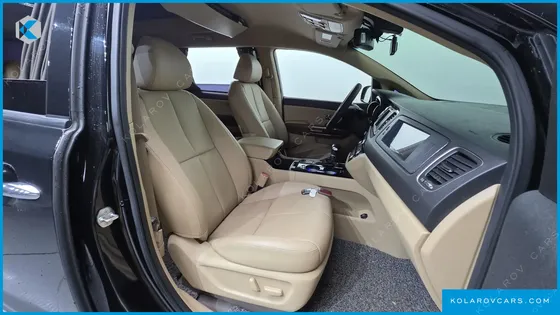 KIA CARNIVAL 9-SEATER HI-LIMOUSINE