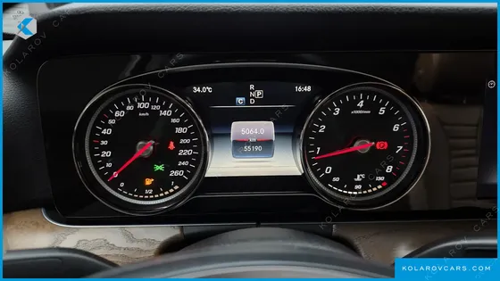 MERCEDES E-CLASS E300 EXCLUSIVE