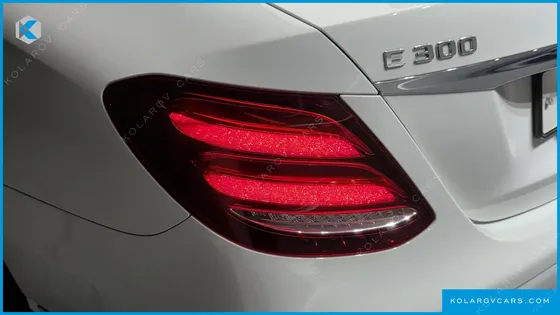 MERCEDES E-CLASS E300 EXCLUSIVE
