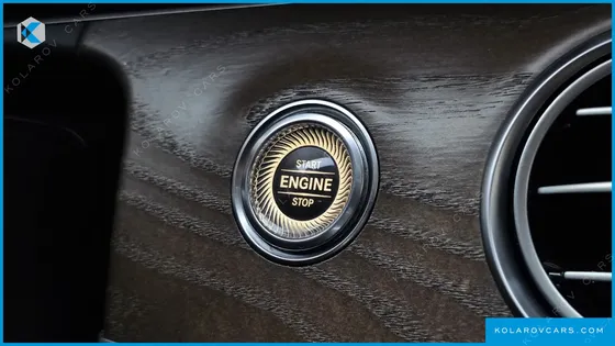 MERCEDES E-CLASS E300 EXCLUSIVE
