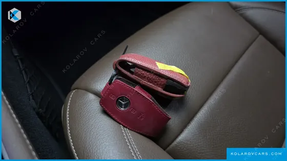 MERCEDES E-CLASS E300 EXCLUSIVE