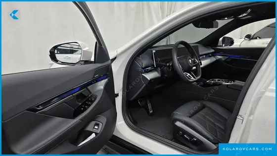 BMW 5 SERIES 520I M SPORT