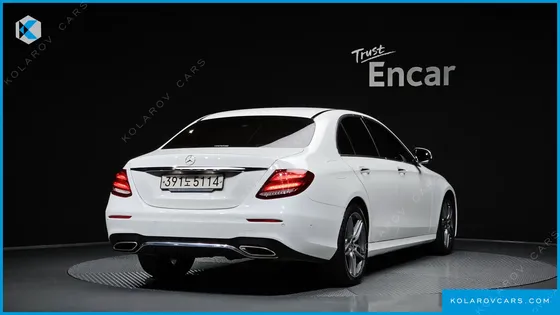 MERCEDES E-CLASS E300 AMG LINE