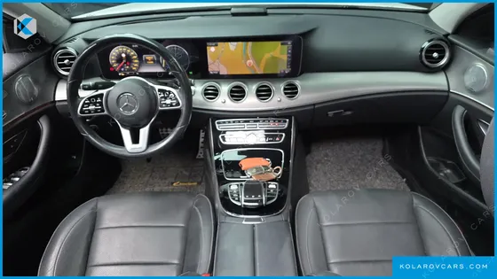 MERCEDES E-CLASS E300 AMG LINE