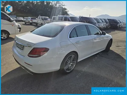 MERCEDES E-CLASS E300 4MATIC AMG LINE